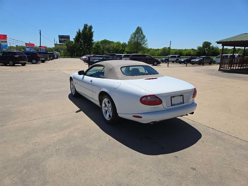 Jaguar XK8 Convertible 2000