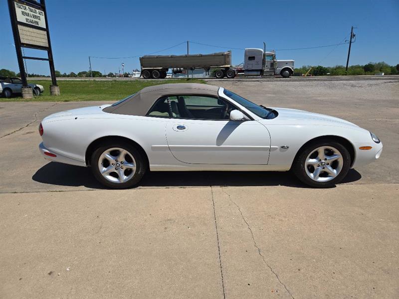 Jaguar XK8 Convertible 2000
