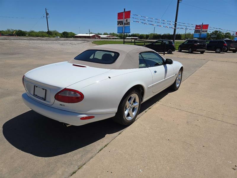 Jaguar XK8 Convertible 2000