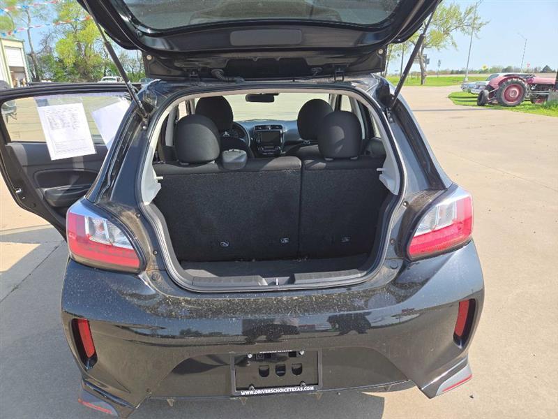 Mitsubishi Mirage ES 5M 2021