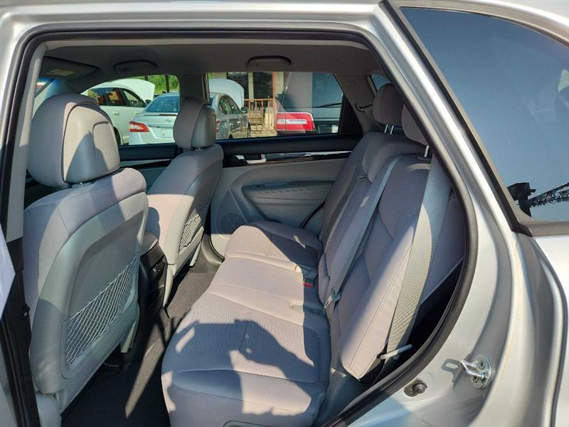 Kia Sorento LX V6 FWD 2015