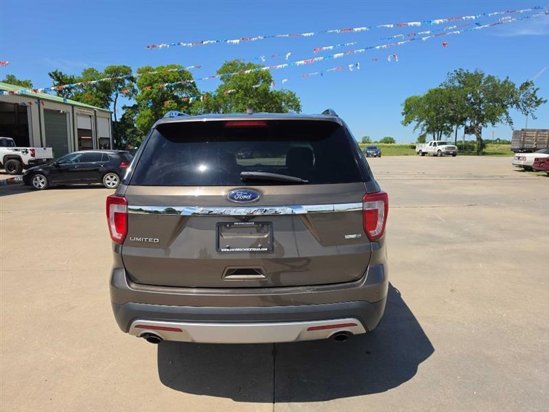 Ford Explorer Limited 4WD 2016