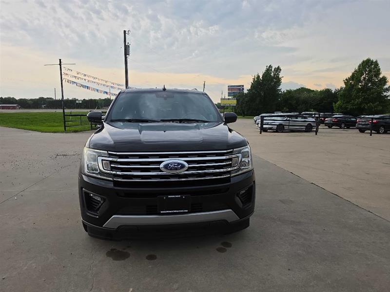 Ford Expedition XLT 2020