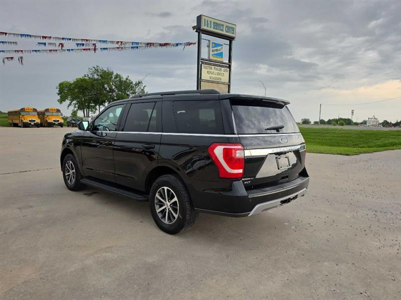 Ford Expedition XLT 2020