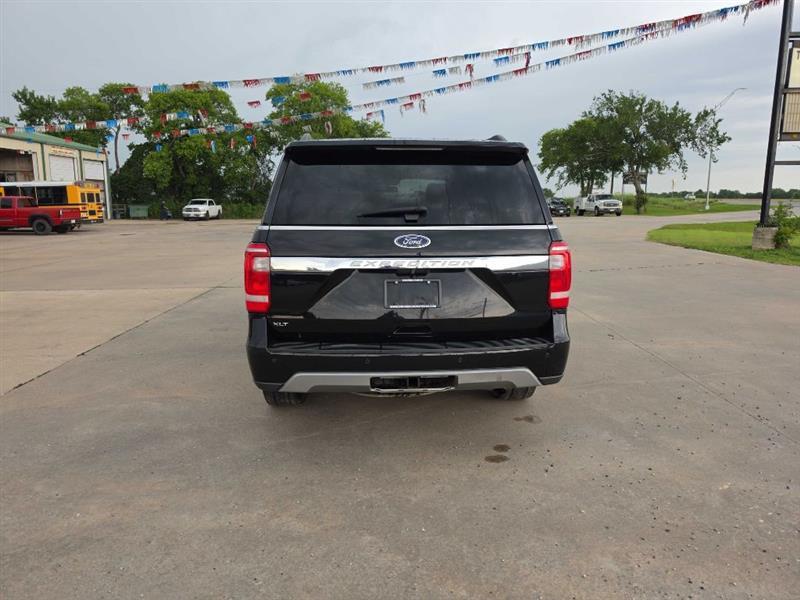 Ford Expedition XLT 2020