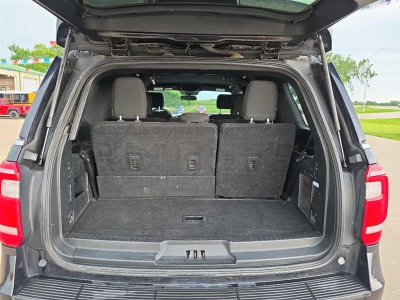 Ford Expedition XLT 2020