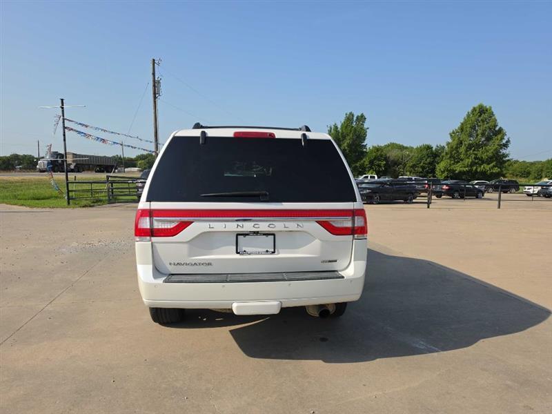 Lincoln Navigator Select 2WD 2016