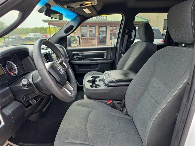 RAM 1500 Classic Tradesman Quad Cab 2WD 2021