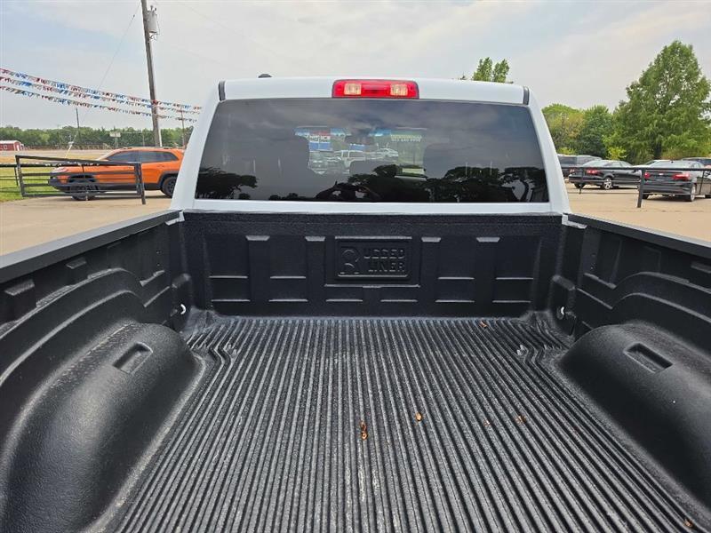 RAM 1500 Classic Tradesman Quad Cab 2WD 2021