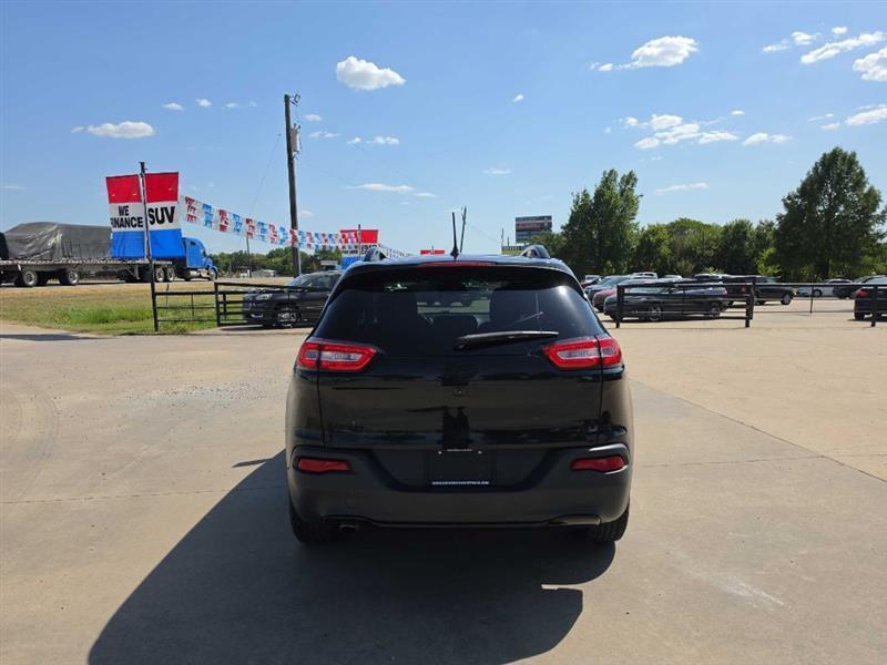 Jeep Cherokee Sport 4WD 2016