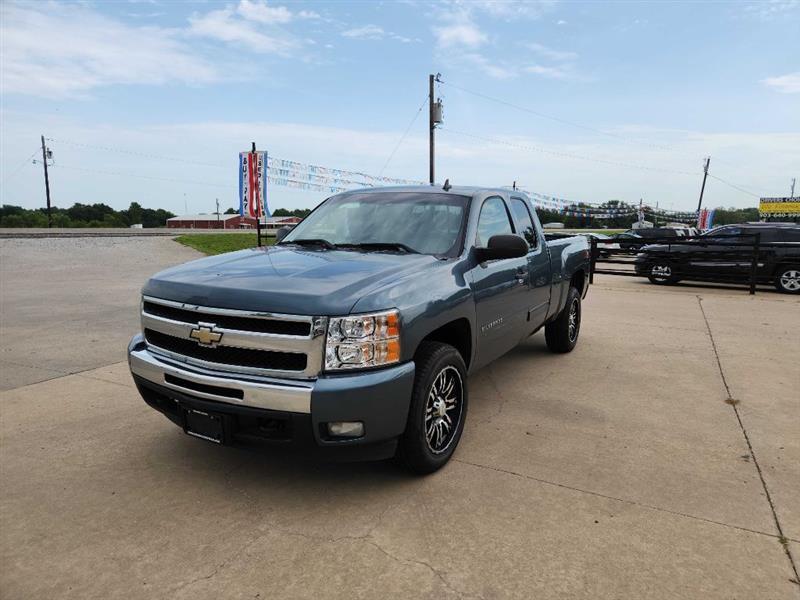 Chevrolet Silverado 1500 LT Ext. Cab 4WD 2011