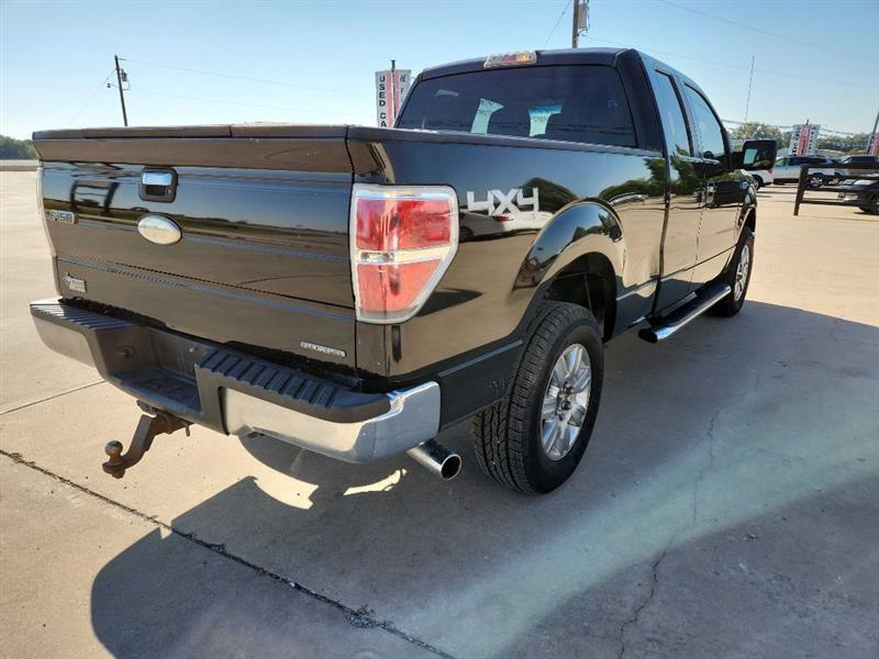 Ford F-150 XL SuperCab 8-ft. Bed 4WD 2012