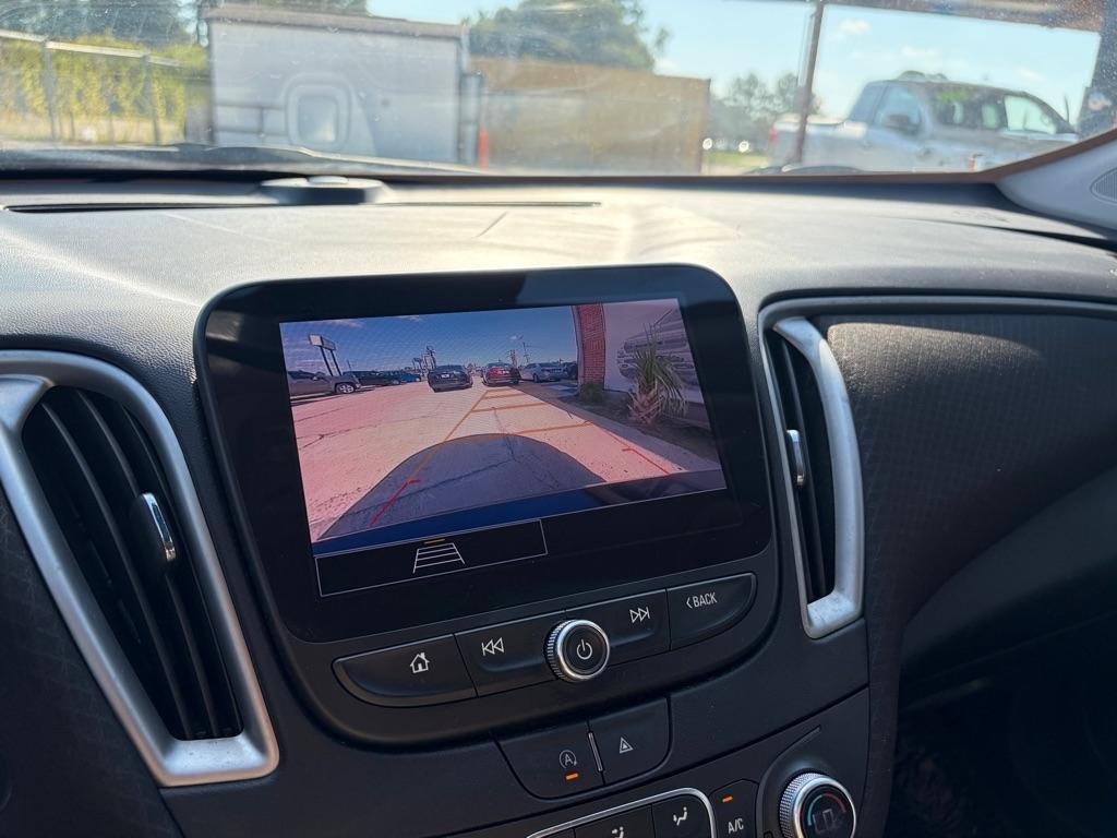 Chevrolet Malibu photo 11