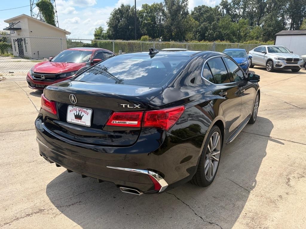 Acura TLX photo 4