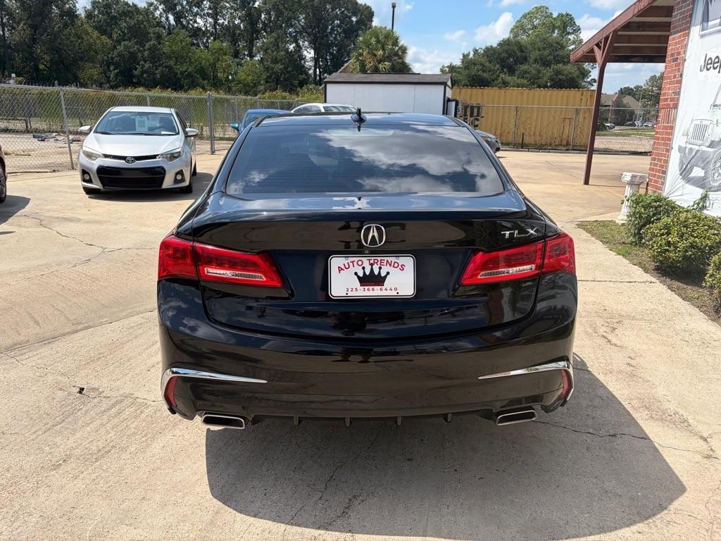 Acura TLX photo 5