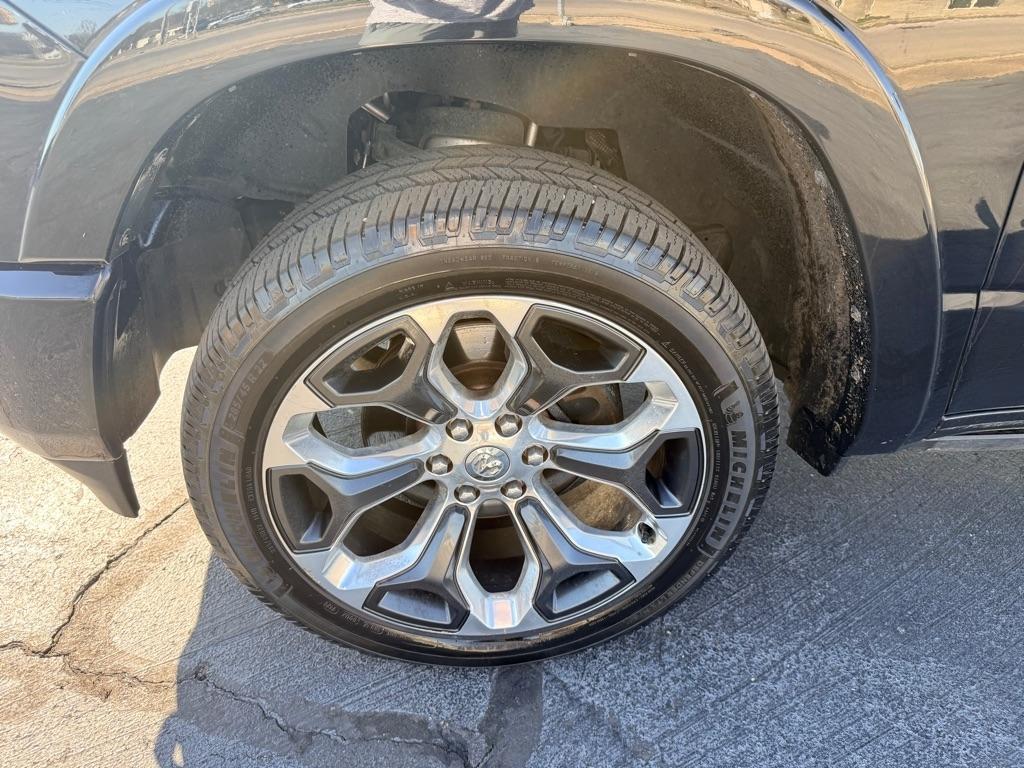 RAM 1500 Limited Crew Cab SWB 4WD 2019