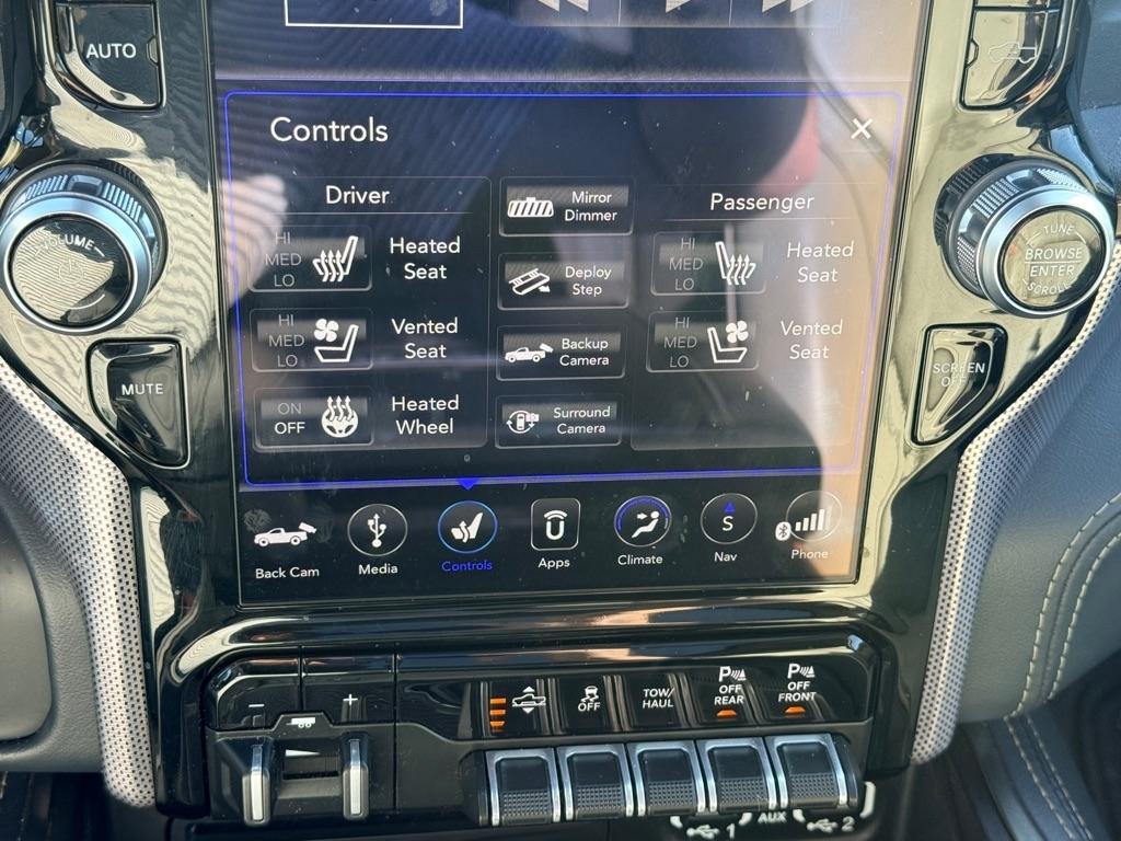 RAM 1500 Limited Crew Cab SWB 4WD 2019