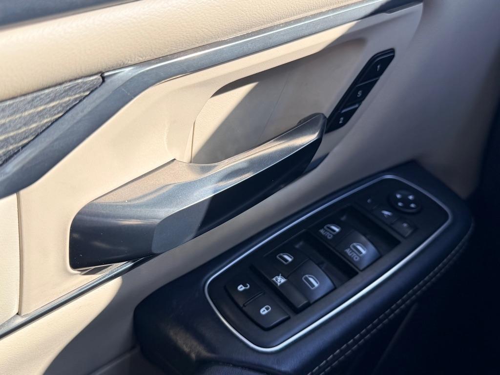 RAM 1500 Limited Crew Cab SWB 4WD 2019