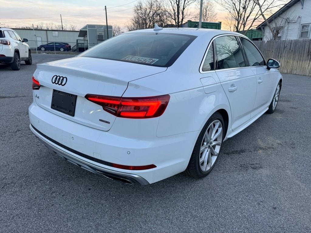 Audi A4 2.0 TFSI Premium Plus quattro 7A 2019