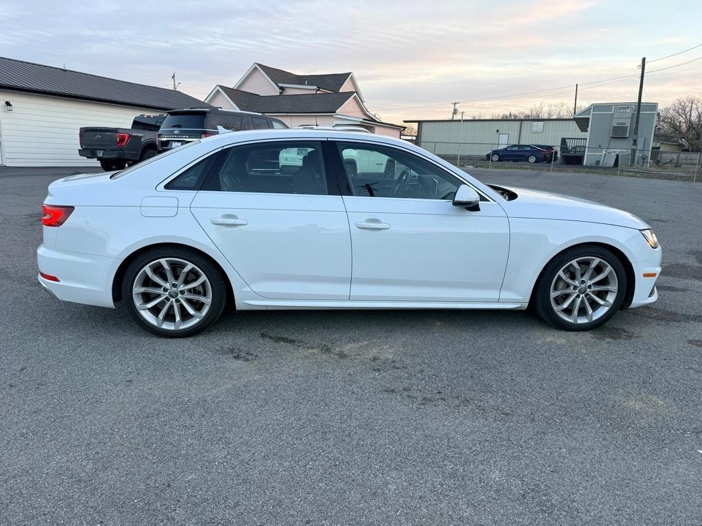 Audi A4 2.0 TFSI Premium Plus quattro 7A 2019