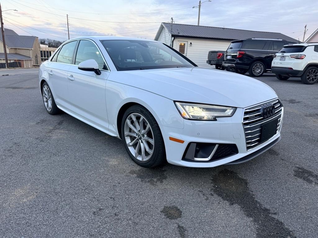 Audi A4 2.0 TFSI Premium Plus quattro 7A 2019