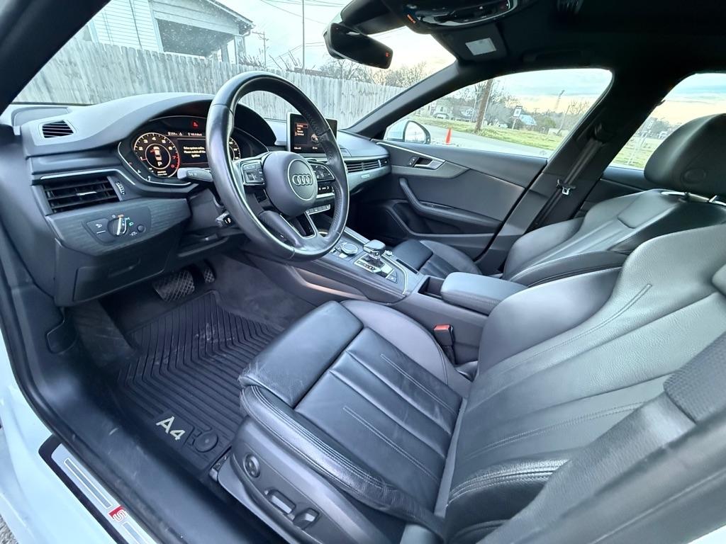 Audi A4 2.0 TFSI Premium Plus quattro 7A 2019