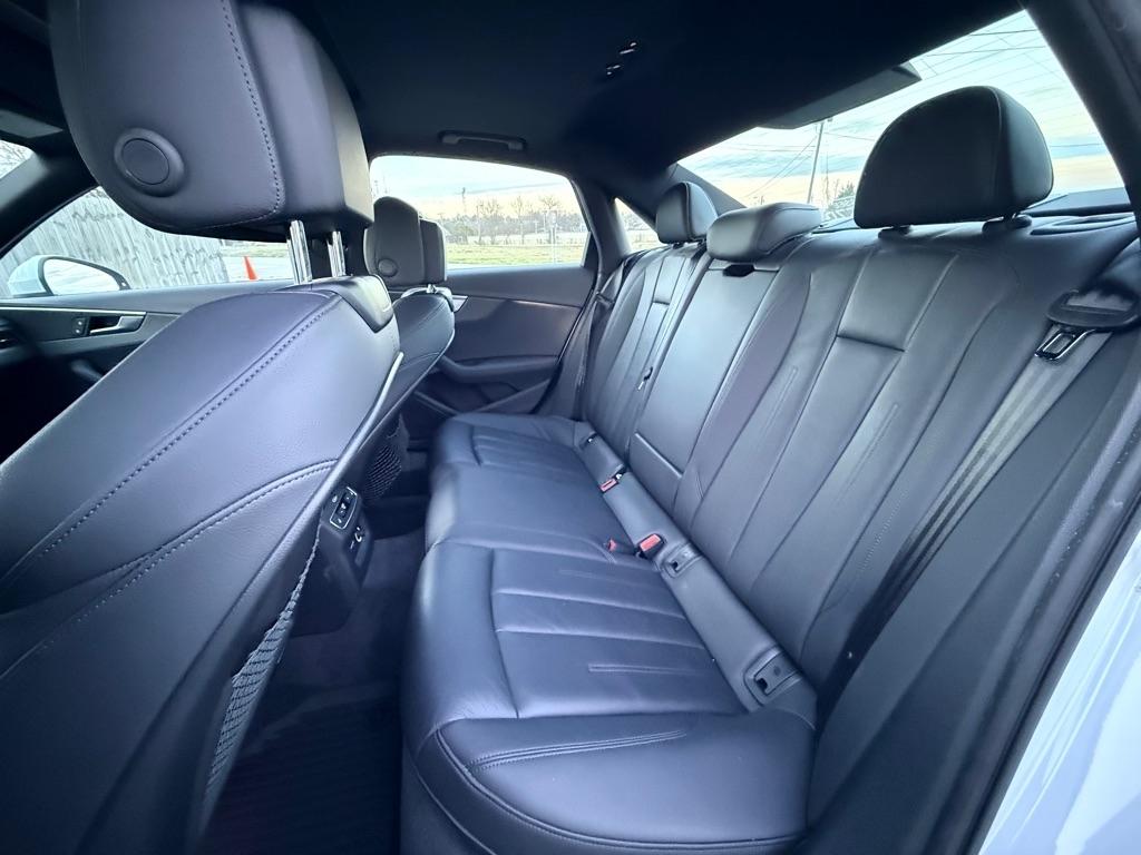 Audi A4 2.0 TFSI Premium Plus quattro 7A 2019