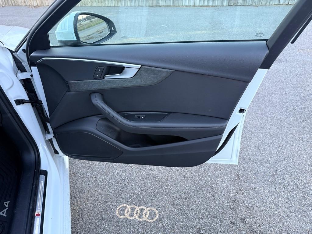 Audi A4 2.0 TFSI Premium Plus quattro 7A 2019