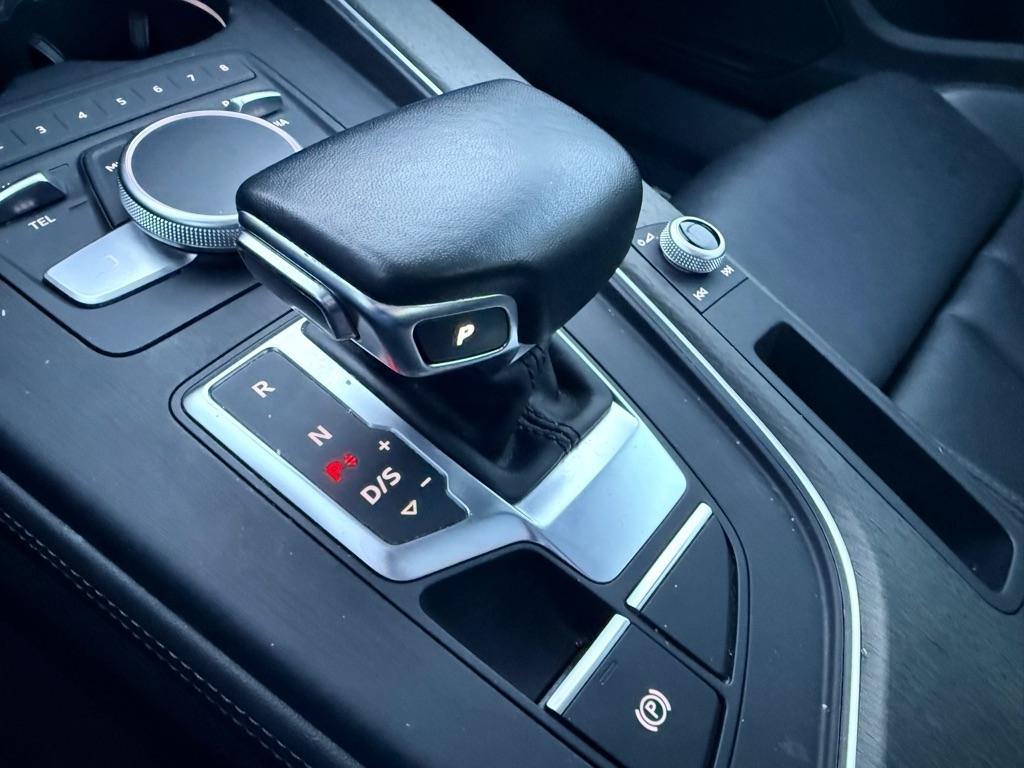 Audi A4 2.0 TFSI Premium Plus quattro 7A 2019