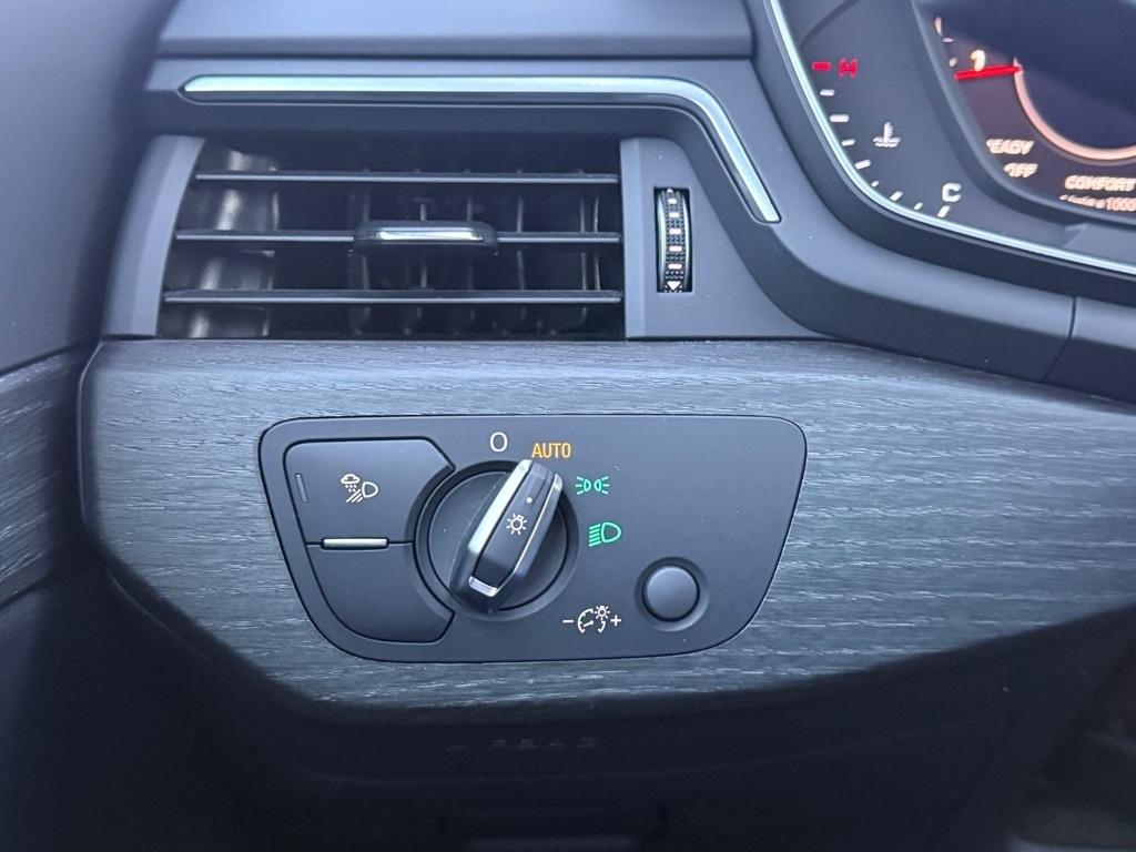 Audi A4 2.0 TFSI Premium Plus quattro 7A 2019