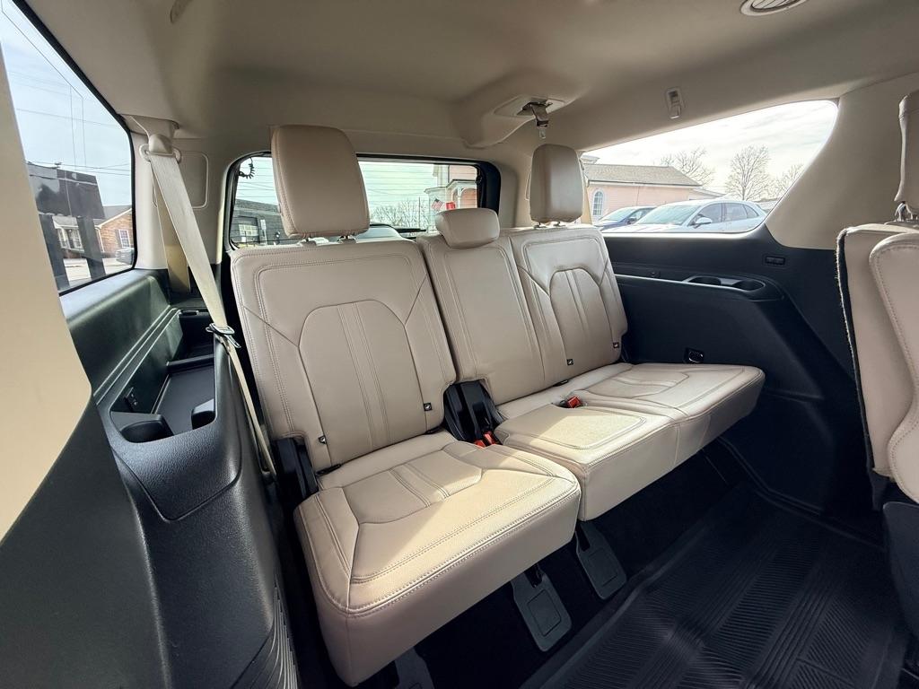 Ford Expedition MAX Limited 2022