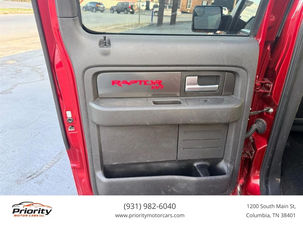 Ford F-150 SVT Raptor SuperCrew 5.5-ft. Bed 4WD 2014