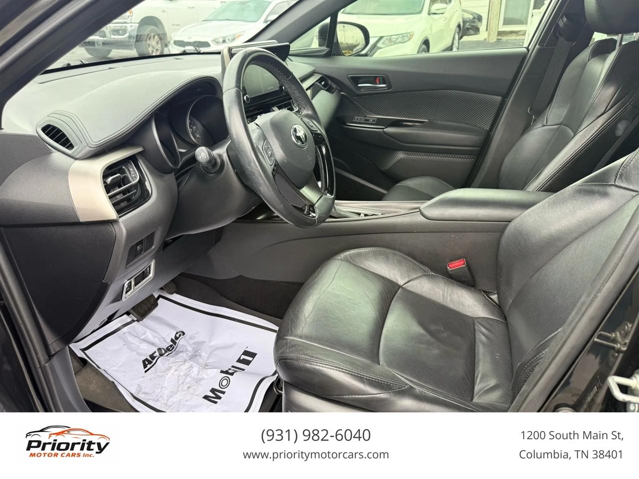 Toyota C-HR XLE 2019