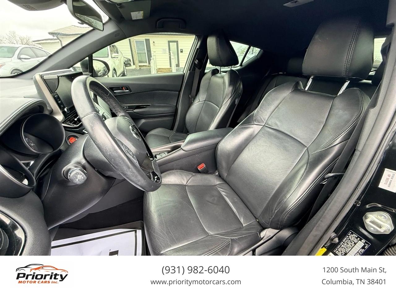 Toyota C-HR XLE 2019