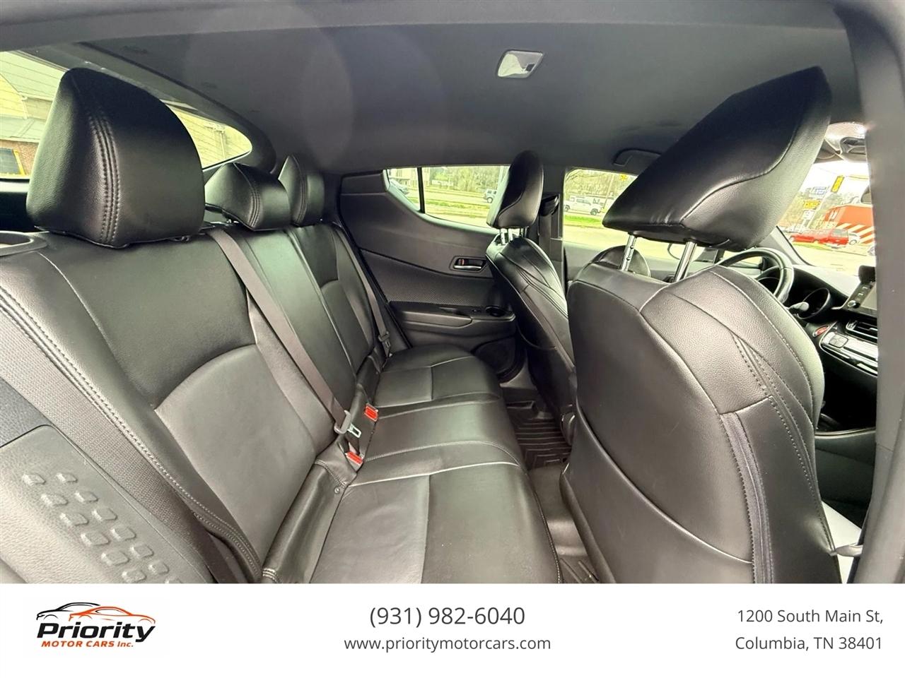 Toyota C-HR XLE 2019