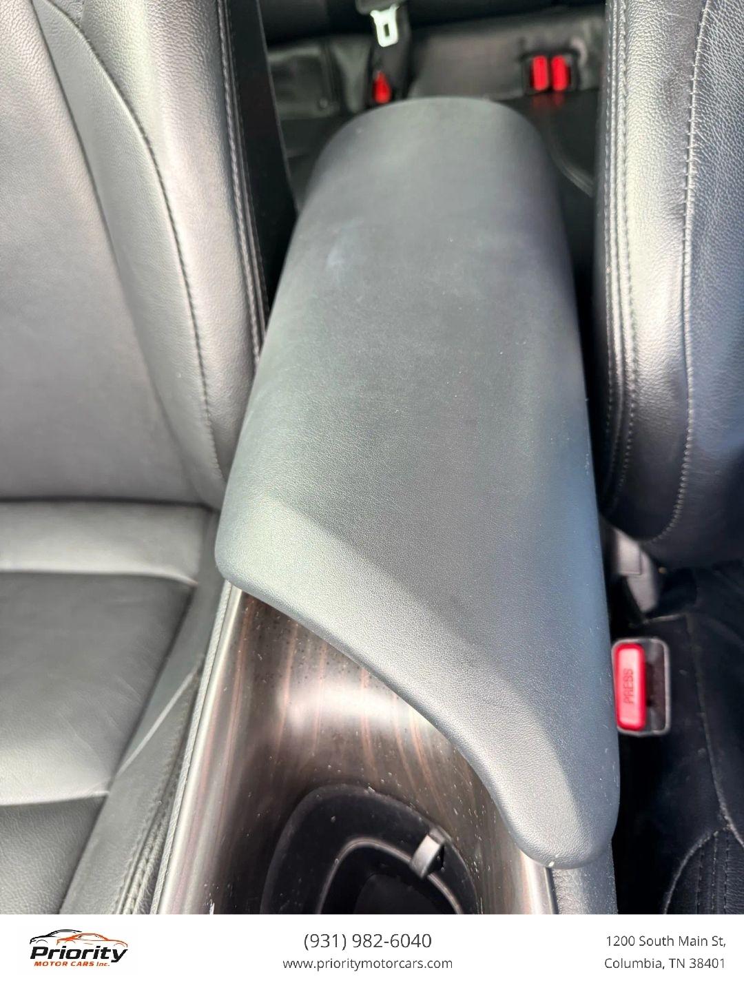 Toyota C-HR XLE 2019