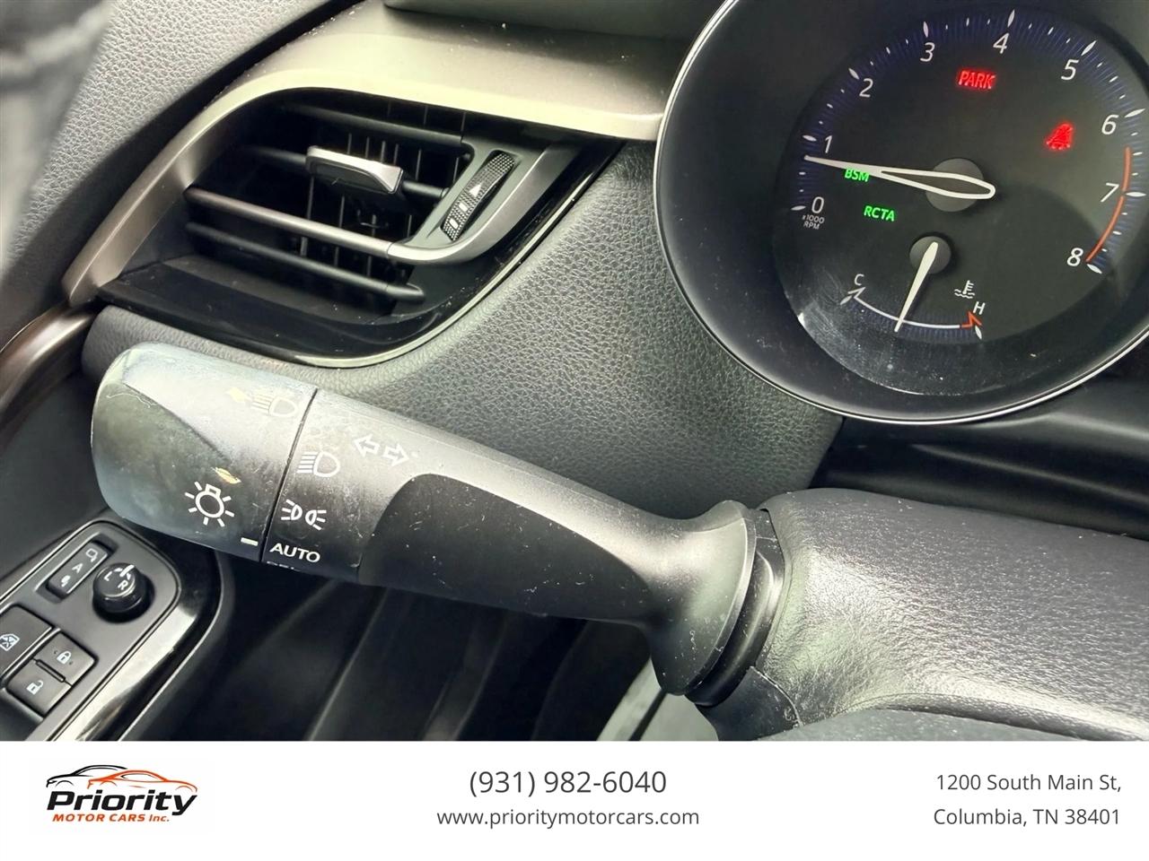 Toyota C-HR XLE 2019