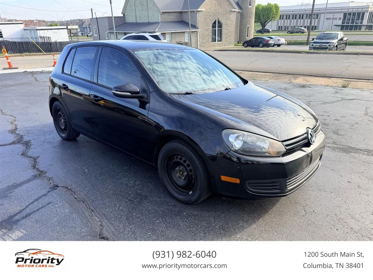 Volkswagen Golf 2.5L 4-Door 2011