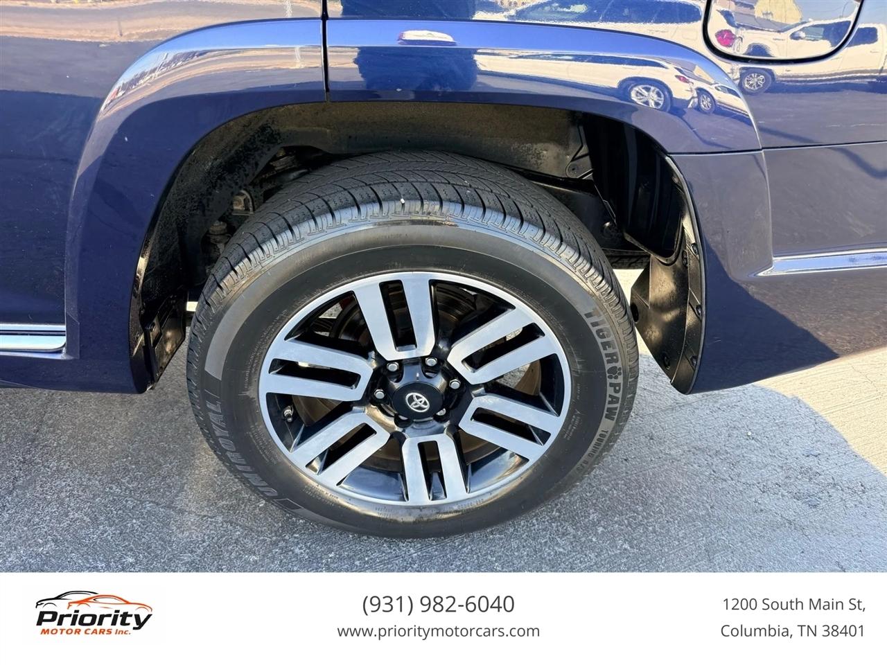 Toyota 4Runner Limited 4WD V6 2016