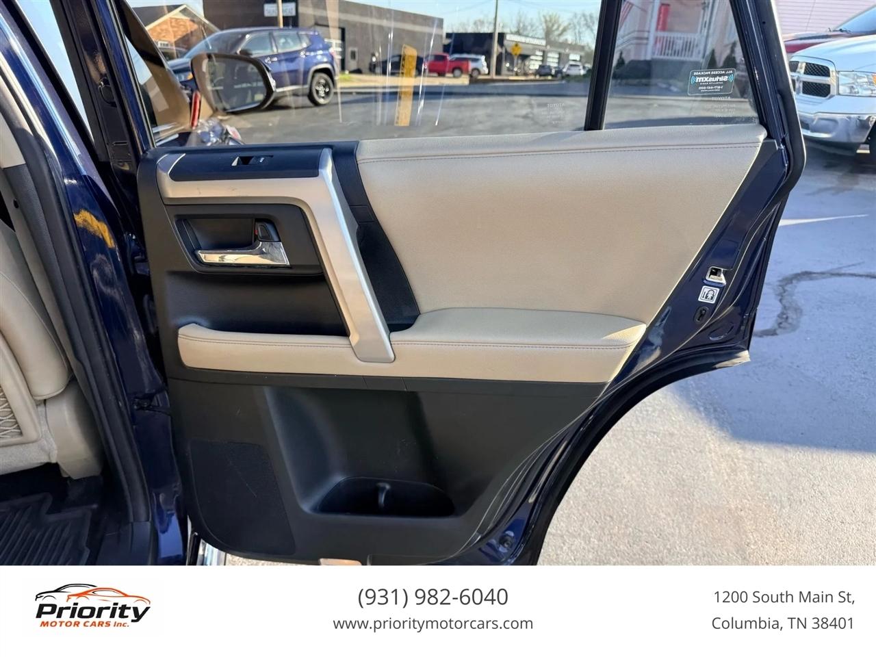 Toyota 4Runner Limited 4WD V6 2016