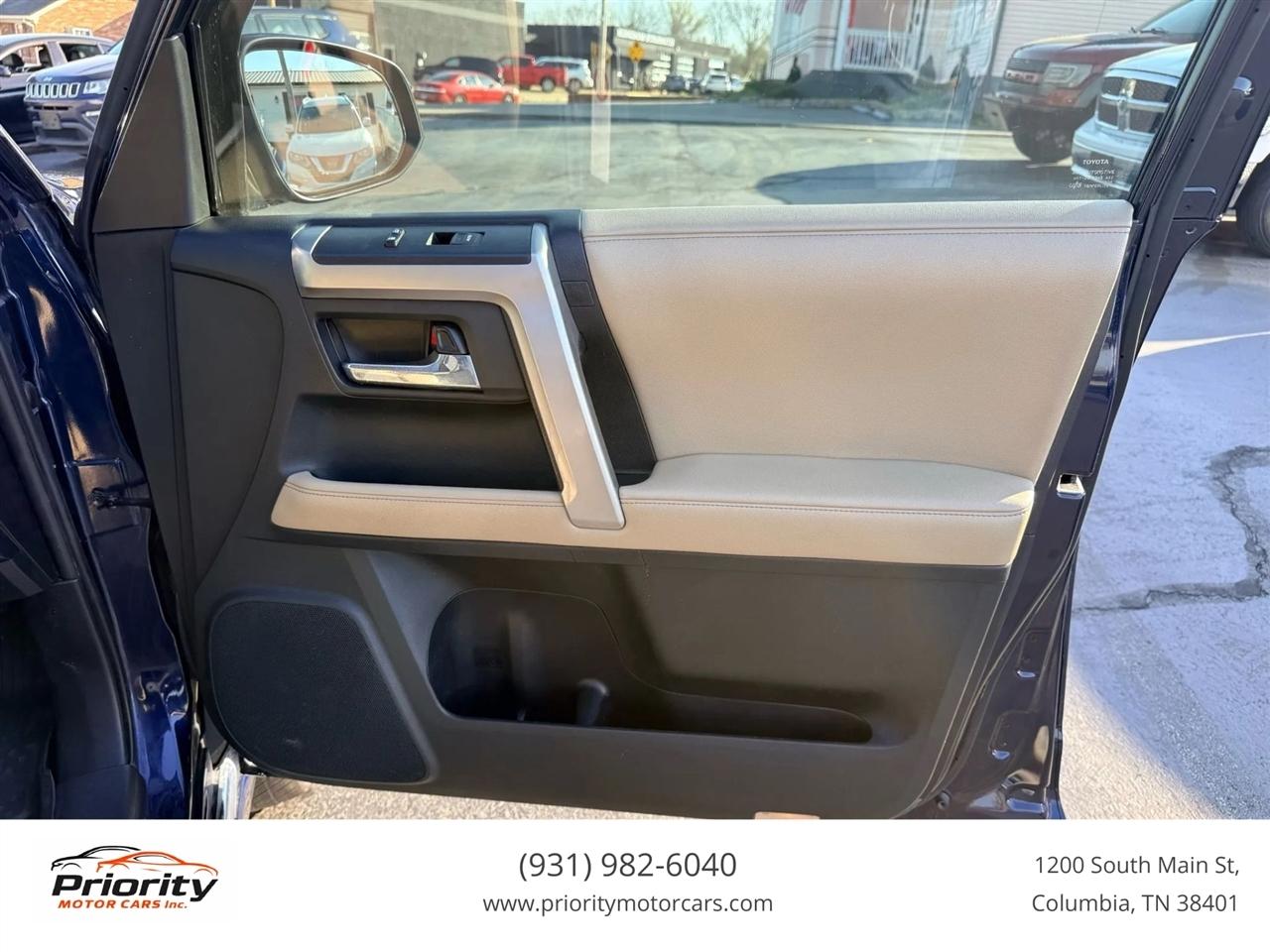 Toyota 4Runner Limited 4WD V6 2016