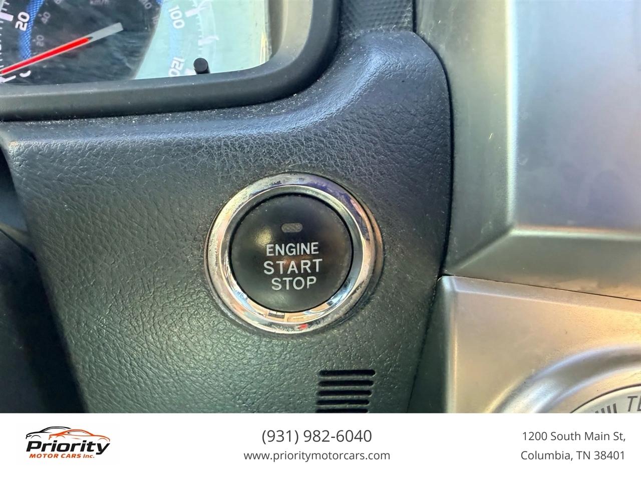 Toyota 4Runner Limited 4WD V6 2016