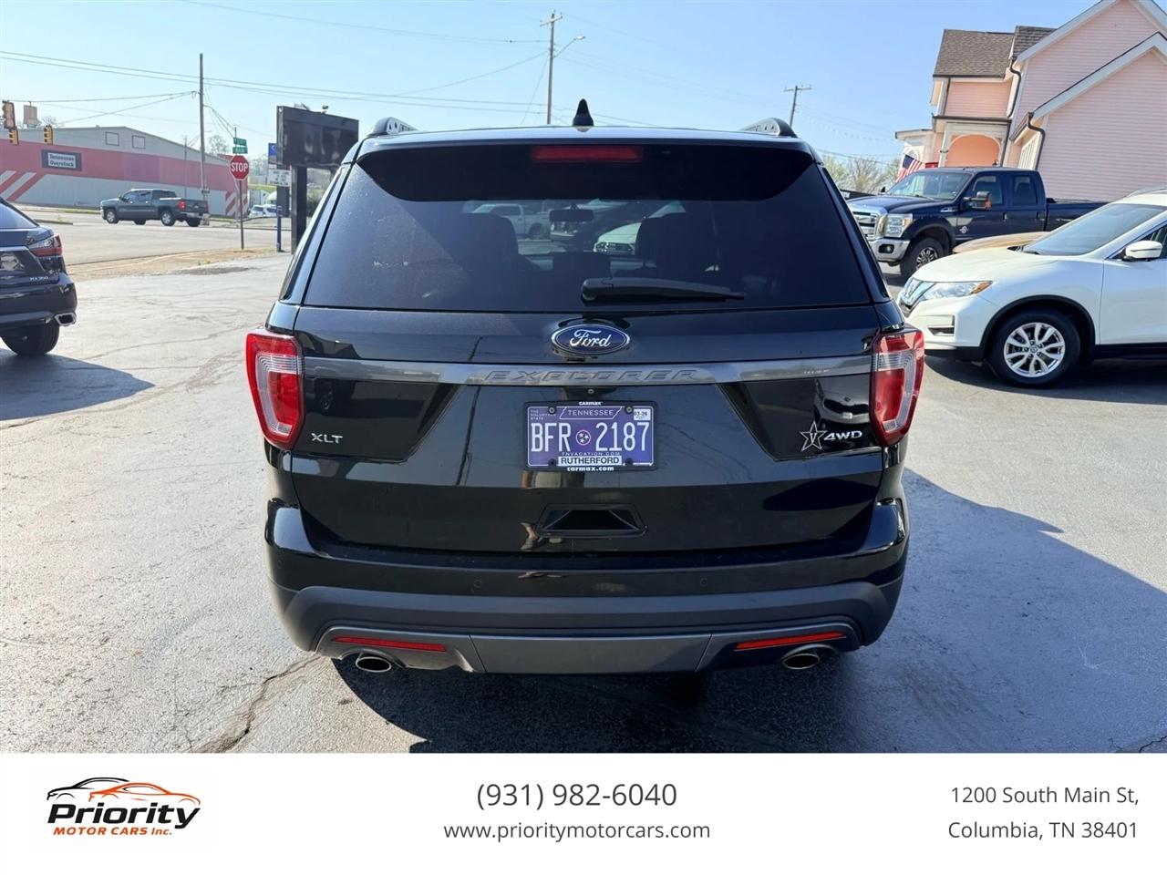 Ford Explorer XLT 4WD 2017