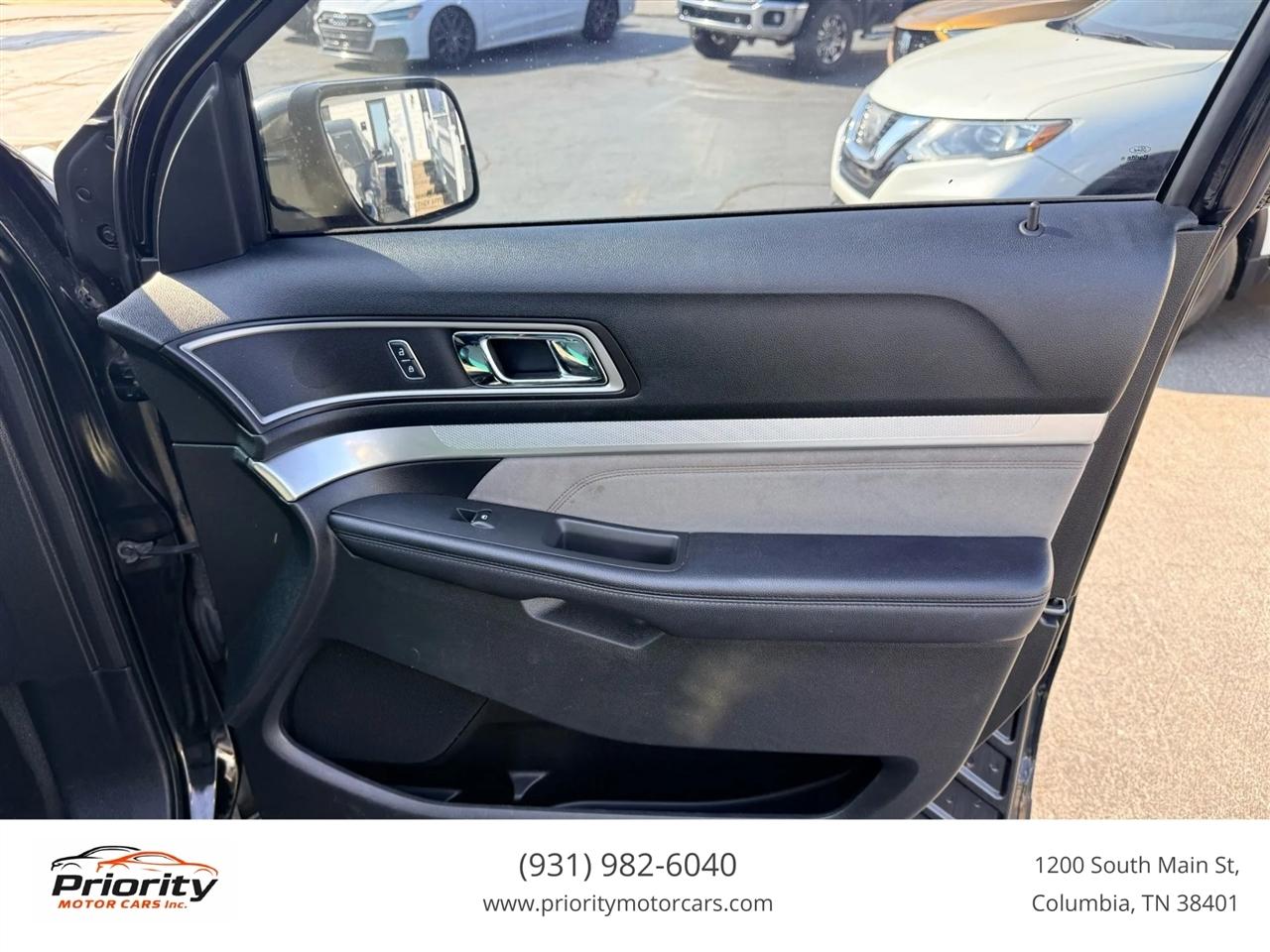 Ford Explorer XLT 4WD 2017