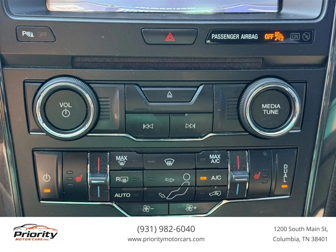 Ford Explorer XLT 4WD 2017