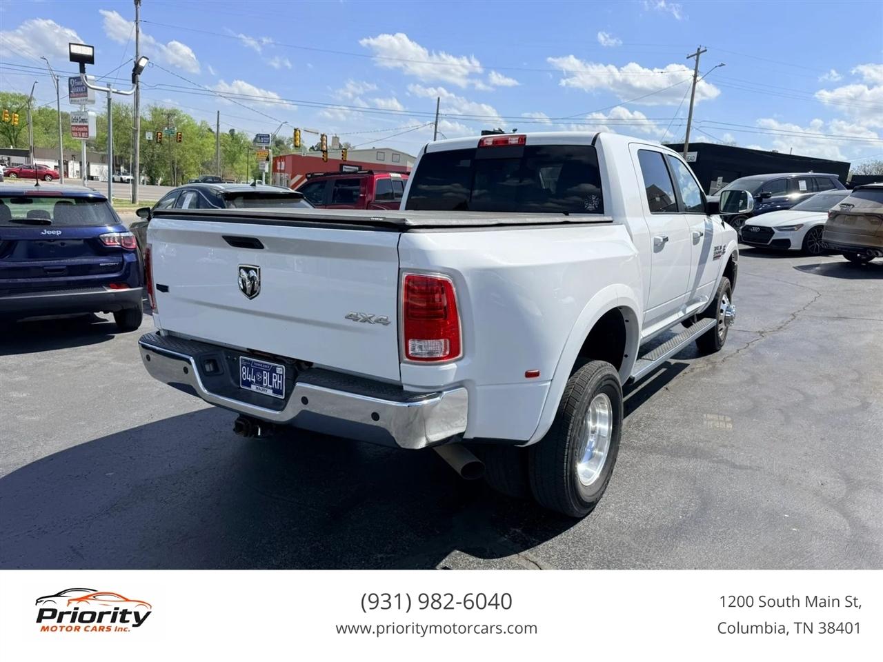 RAM 3500 Laramie Mega Cab 4WD DRW 2014