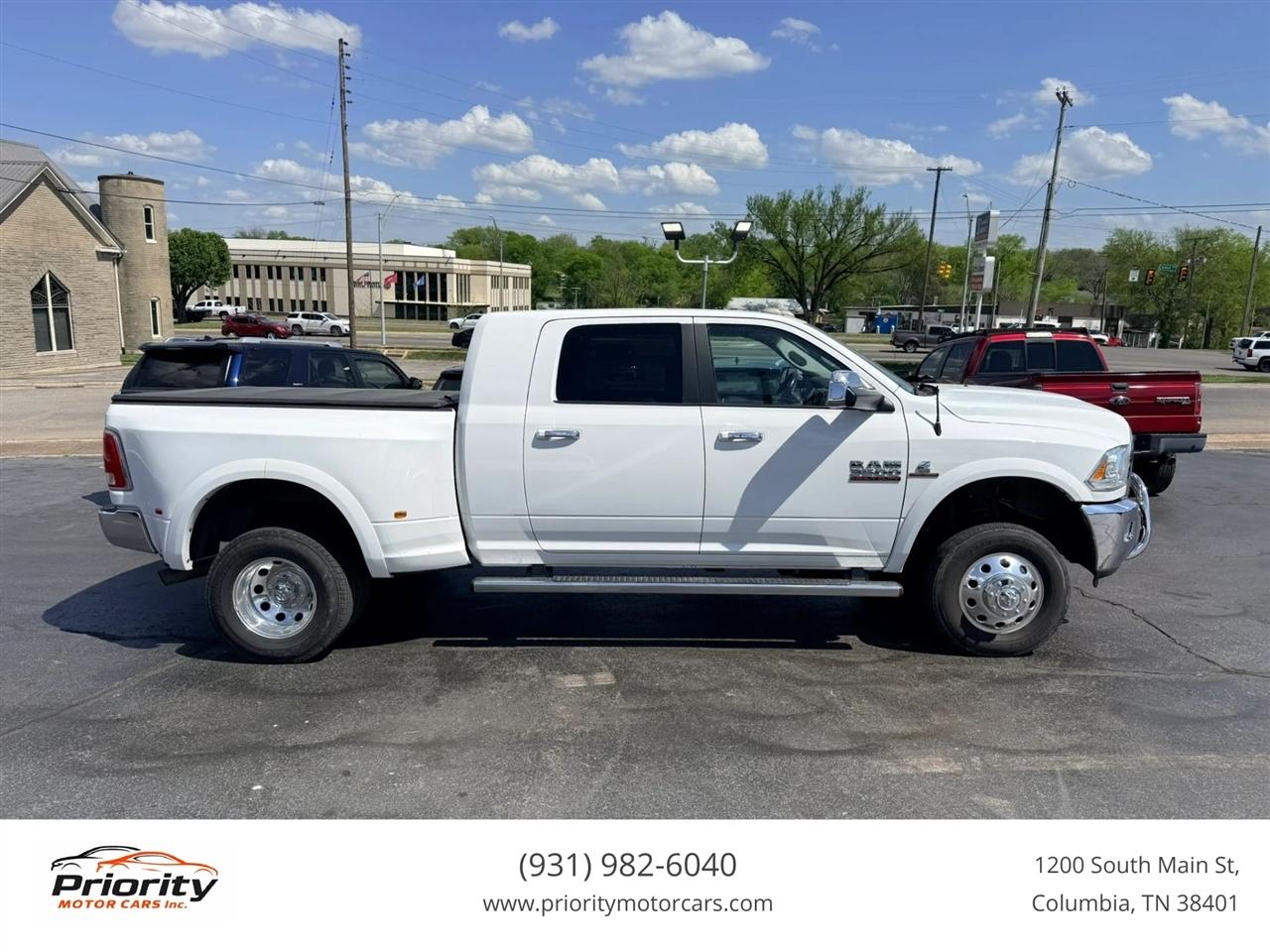 RAM 3500 Laramie Mega Cab 4WD DRW 2014