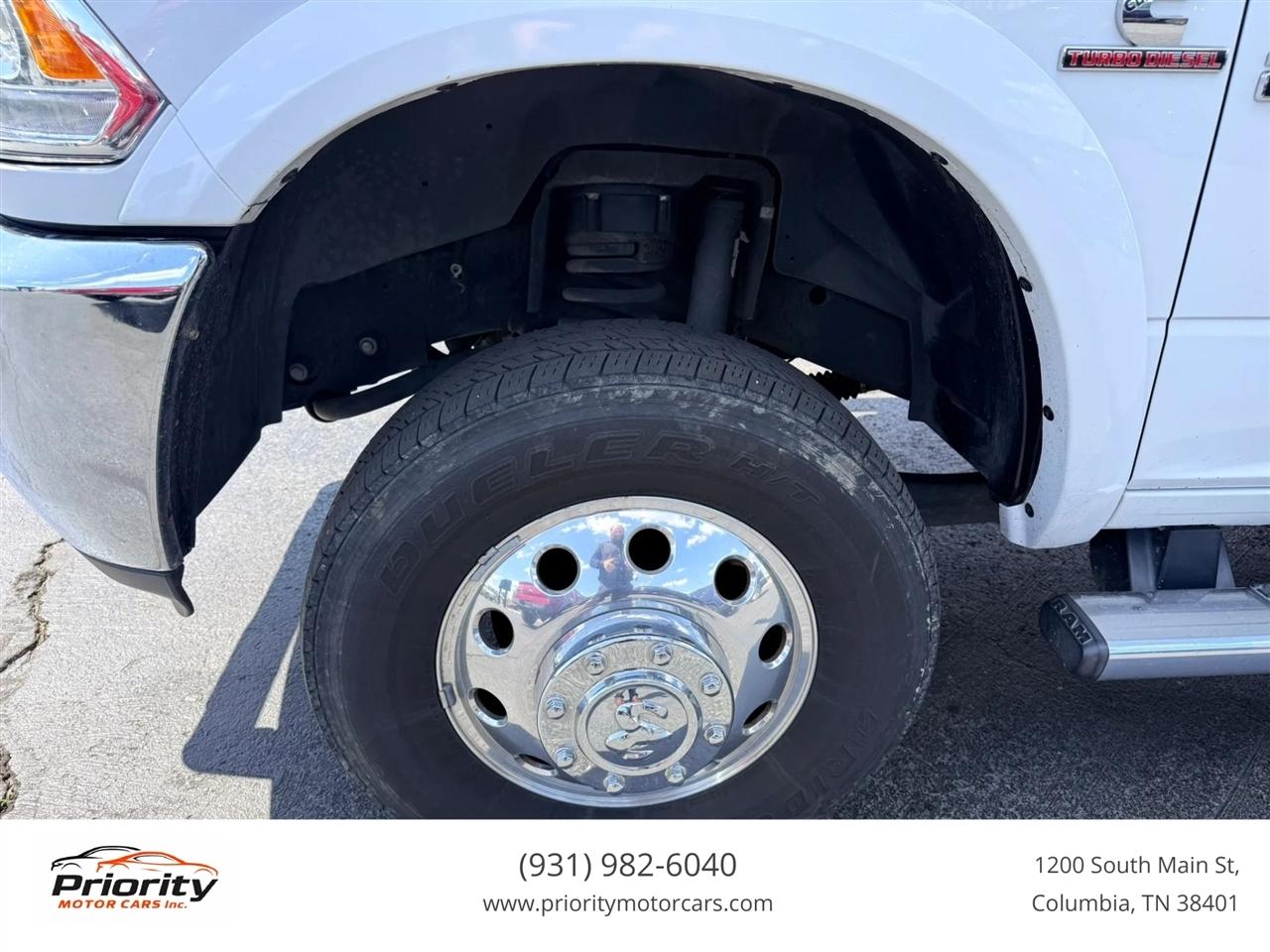 RAM 3500 Laramie Mega Cab 4WD DRW 2014