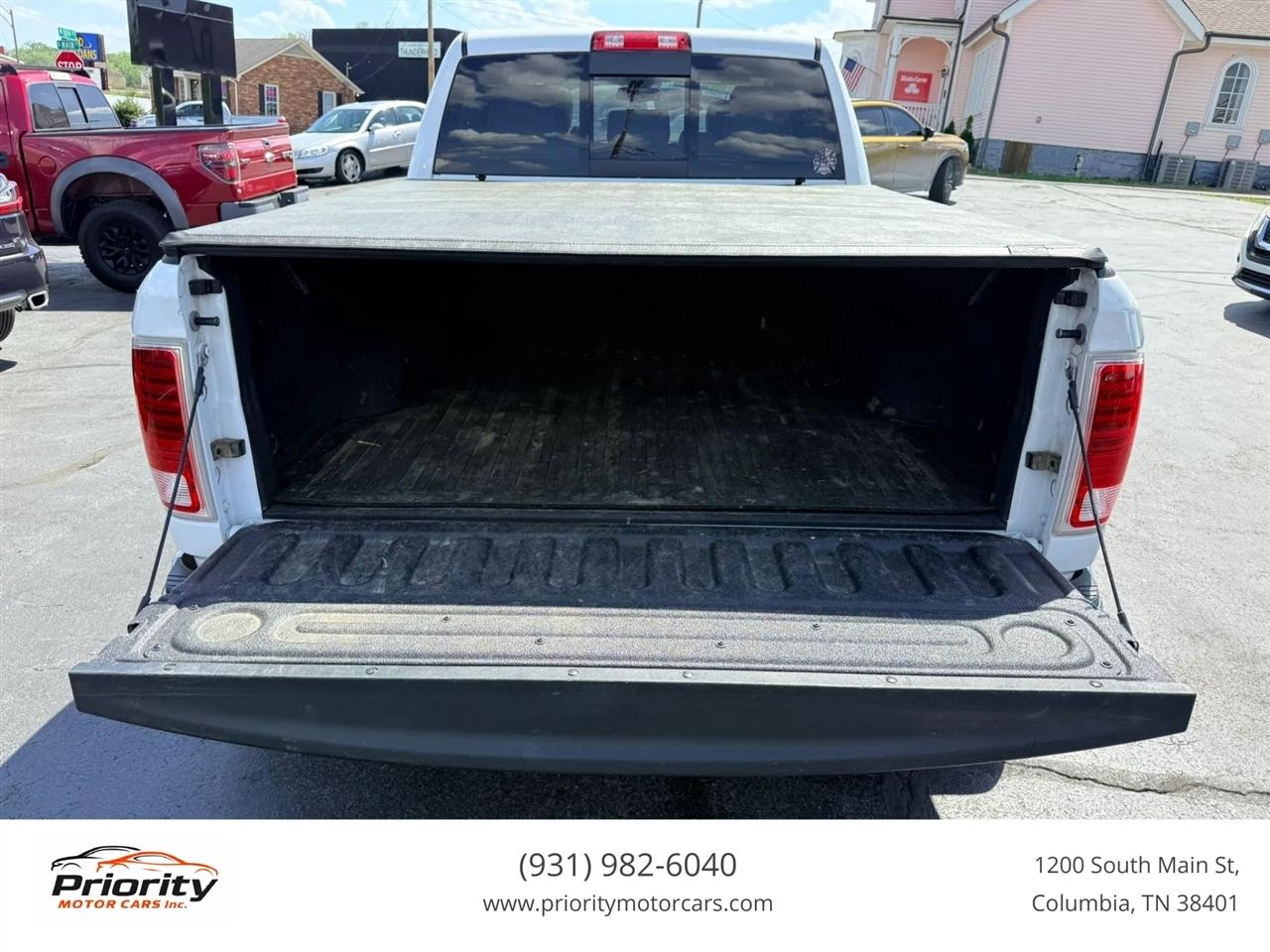 RAM 3500 Laramie Mega Cab 4WD DRW 2014