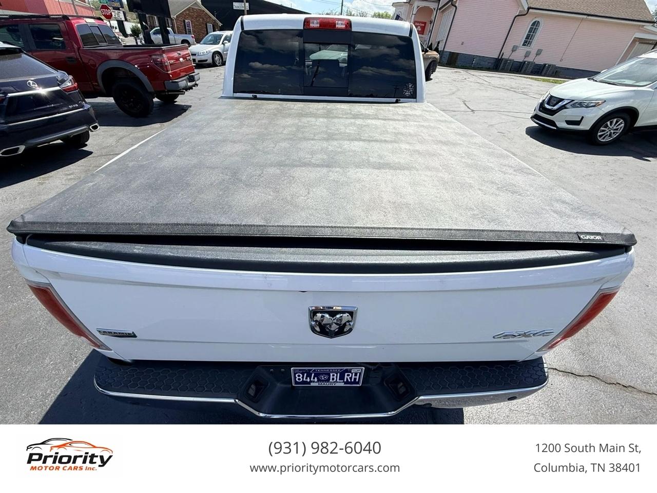 RAM 3500 Laramie Mega Cab 4WD DRW 2014